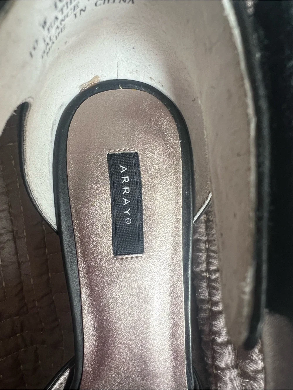 Array Charlie Leather Ankle Strap Round Toe Black Pump Kitten Heel Size 10W